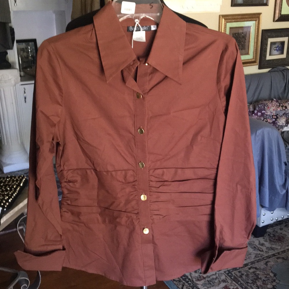 Woman’s blouse